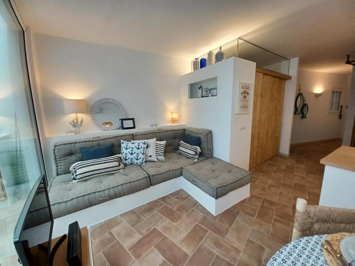 Apto En 1Ra Linea Carrer Les Voltes Parking Gratis Calella De Palafrugell Exterior photo